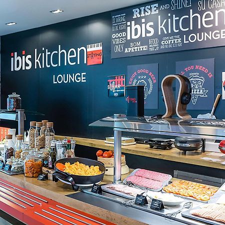 Hotel Ibis Lisboa Parque Das Nacoes Екстериор снимка