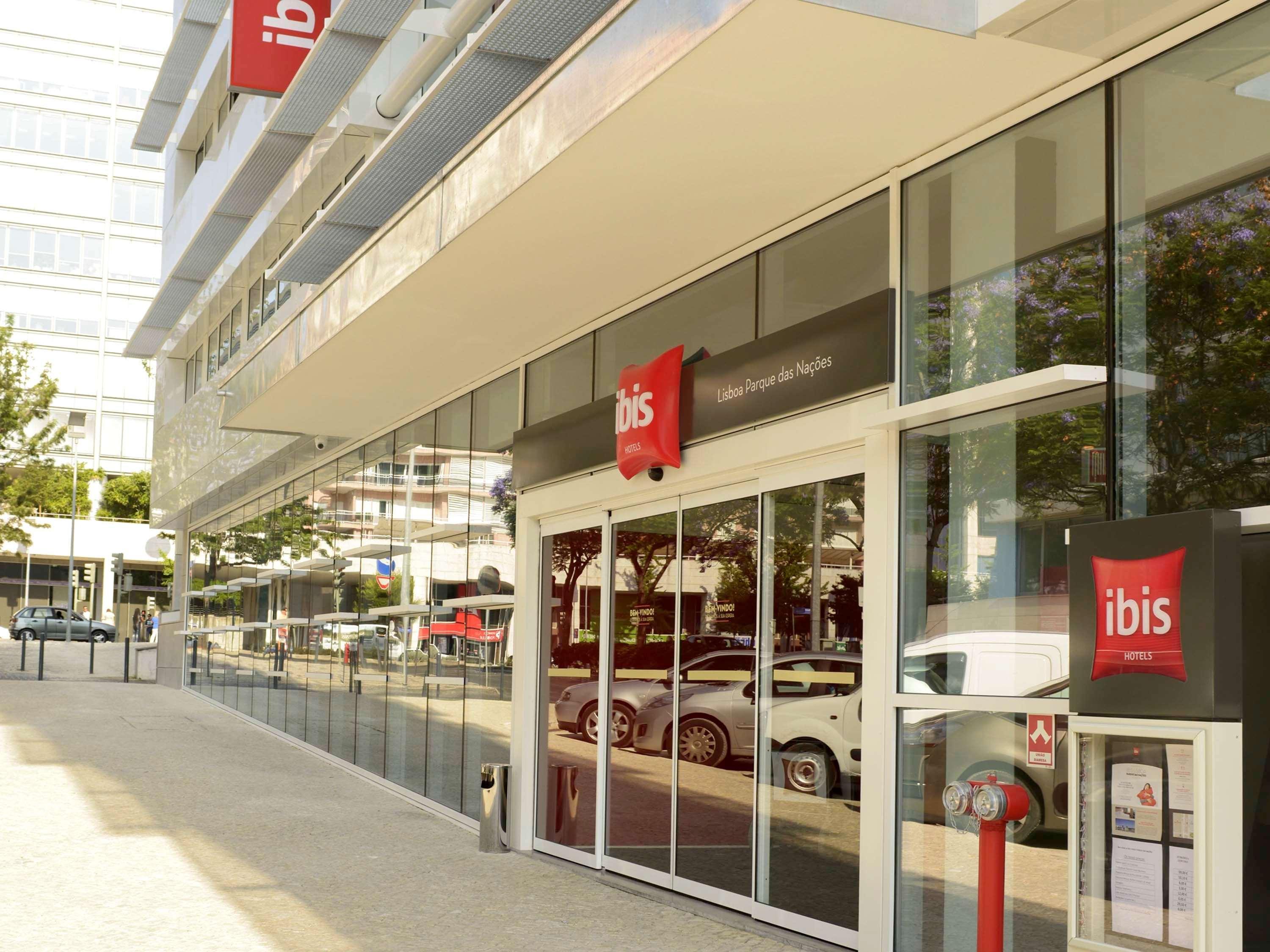 Hotel Ibis Lisboa Parque Das Nacoes Екстериор снимка
