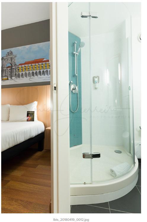 Hotel Ibis Lisboa Parque Das Nacoes Екстериор снимка